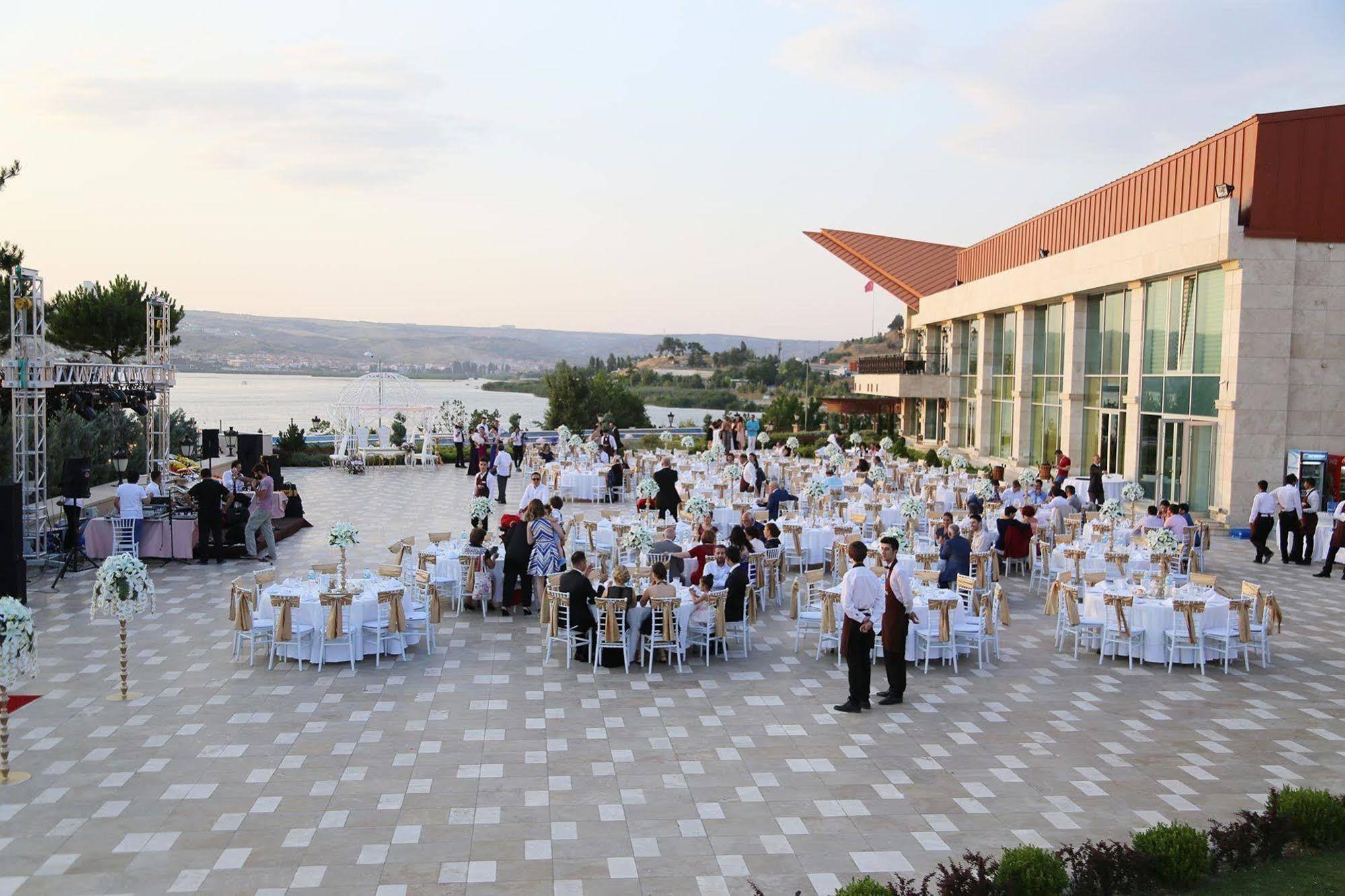 Golbası Kronos Hotel מראה חיצוני תמונה