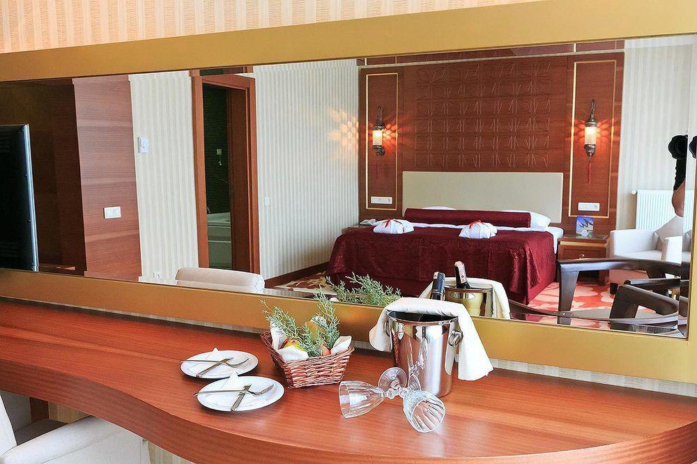 Golbası Kronos Hotel מראה חיצוני תמונה