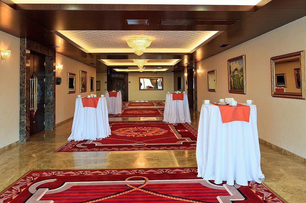 Golbası Kronos Hotel מראה חיצוני תמונה
