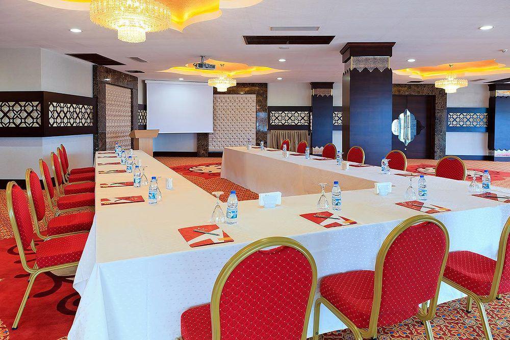 Golbası Kronos Hotel מראה חיצוני תמונה
